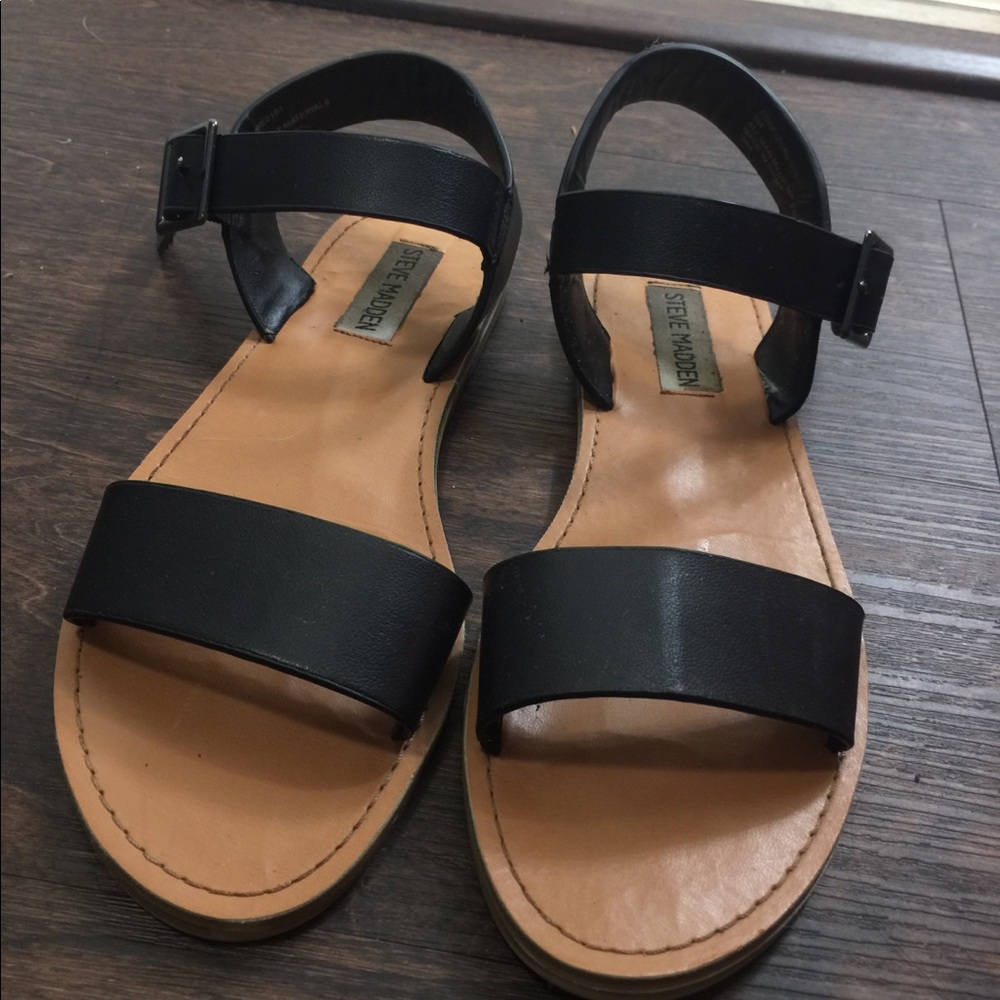 Steve Madden Leather Sandals